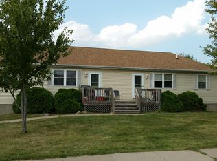 3015 Harmony Ln APT 104, Muscatine, IA 52761