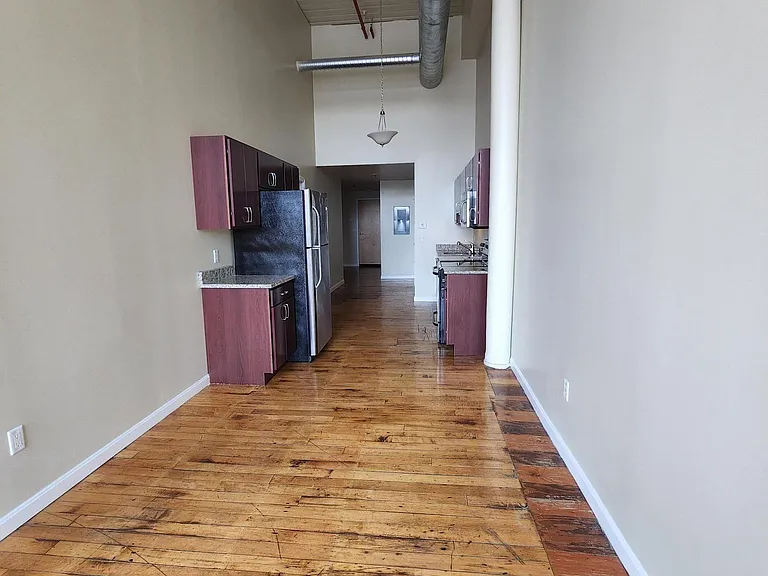 Riverbank Lofts — Photo 32