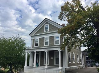 4 Dix St, Worcester, MA 01609