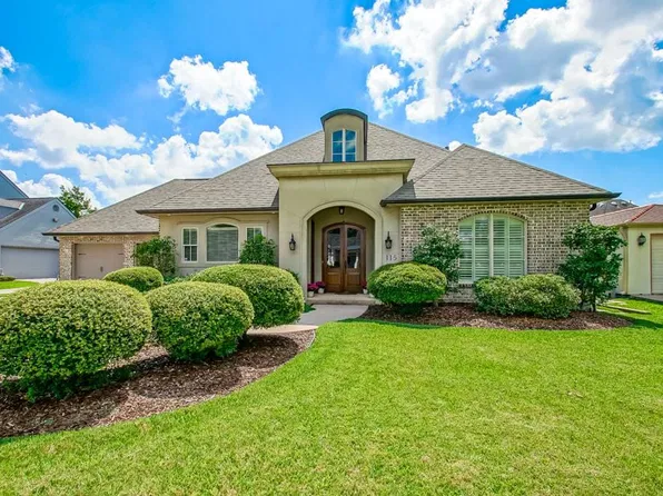 115 Colonial Club Dr, Harahan, LA 70123