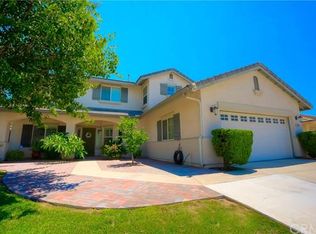 6809 Sunridge Ct, Fontana, CA 92336