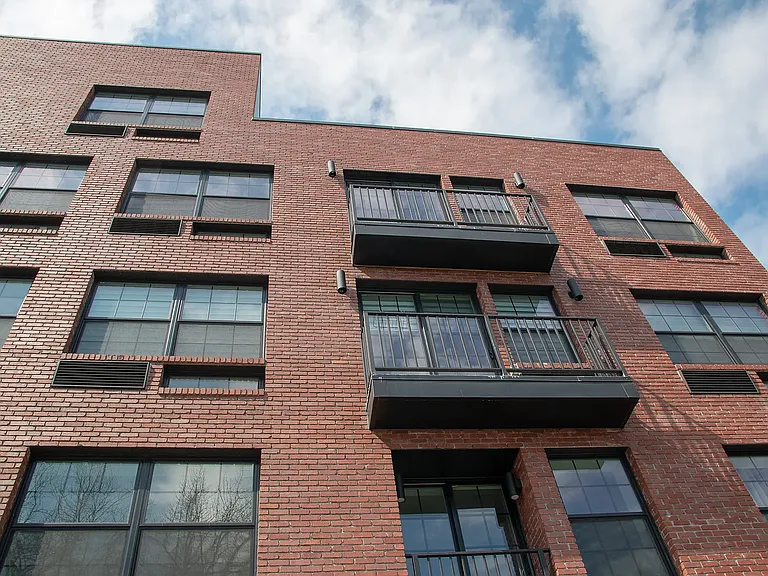1229 Putnam Ave #4D — Photo 9