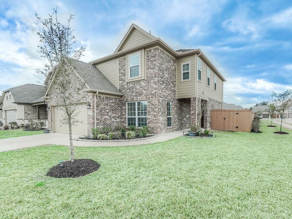 1st image of 11310 Creekway Bend Dr