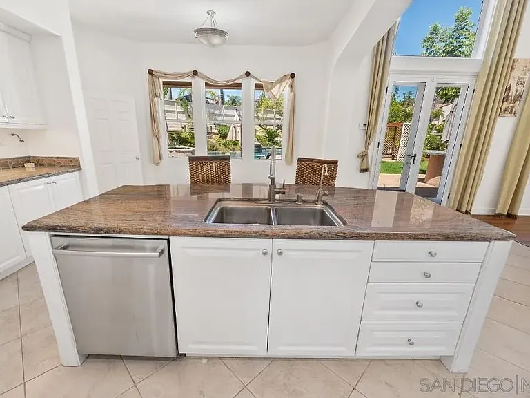 9230 Island Pine Way — Photo 25