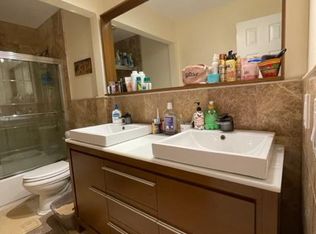 228 Johnson Ave APT 4, Hackensack, NJ 07601