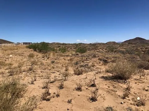 2455 E Calle Chavez, Kingman, AZ 86409