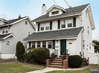 274 Highwood St, Teaneck, NJ 07666