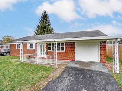 207 Carol Ln, Englewood, OH, 45322