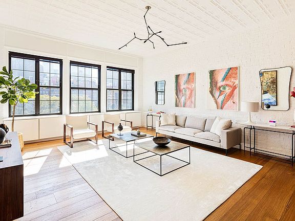 2nd image of 34 Laight St Unit Penthouse