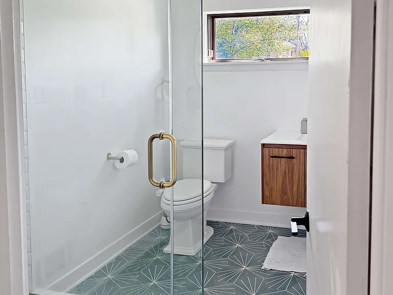 1131 N Oak Park Ave — Photo 12