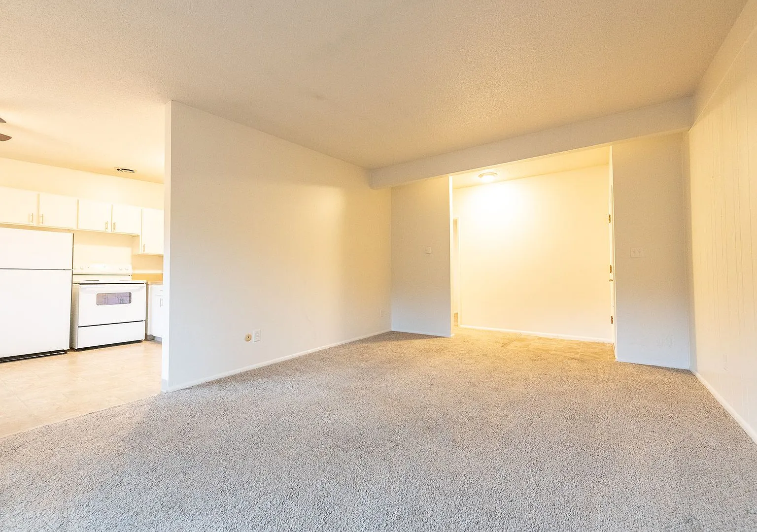 West Hills Terrace — Photo 4