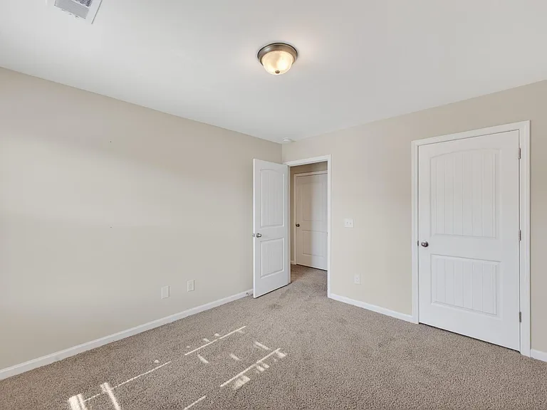 4119 Thimbleberry Dr — Photo 32