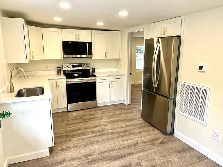 410 Milligan St NE — Photo 13