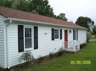 3021 Loganwood Dr, South Chesterfield, VA 23834