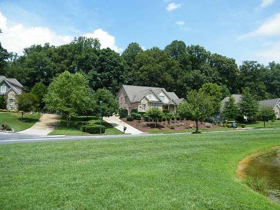 2nd image of 2333 Crescent Lake Pl