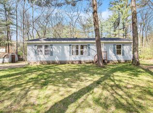8599 Chippewa Trl, Howard City, MI