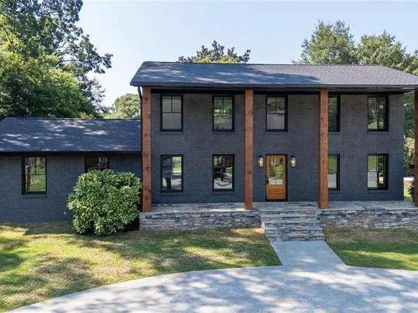 309 Woodland Dr, Calhoun, GA 30701