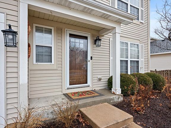4th image of 1720 William Dr