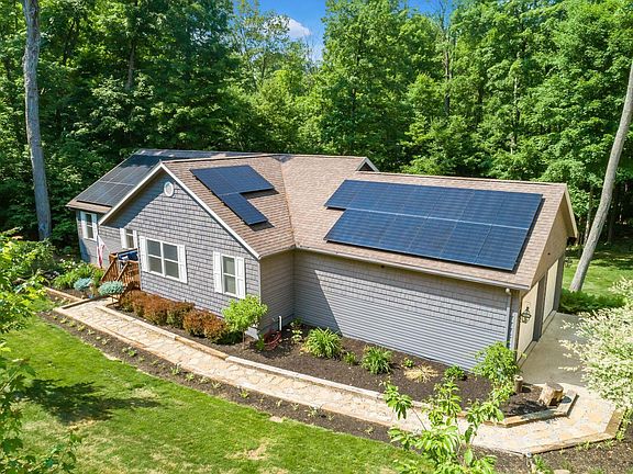2nd image of 378 Floralwood Dr