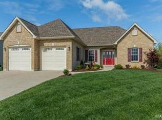 106 Windwood Court Lake, Lake Saint Louis, MO 63367
