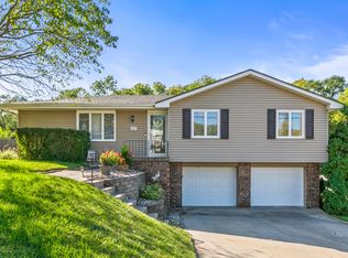 627 Spencer Ave, Council Bluffs, IA 51503