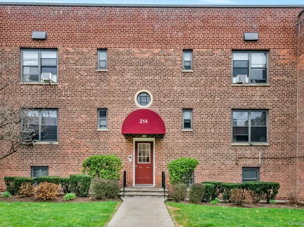 214 Richbell Road #2C, Mamaroneck, NY 10543