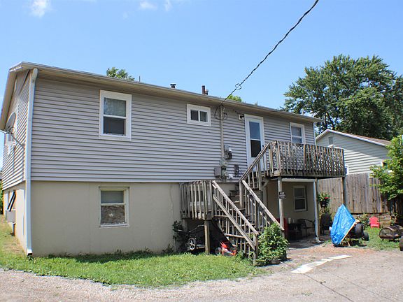 2nd image of 1720 SE Pennsylvania Ave #1/2