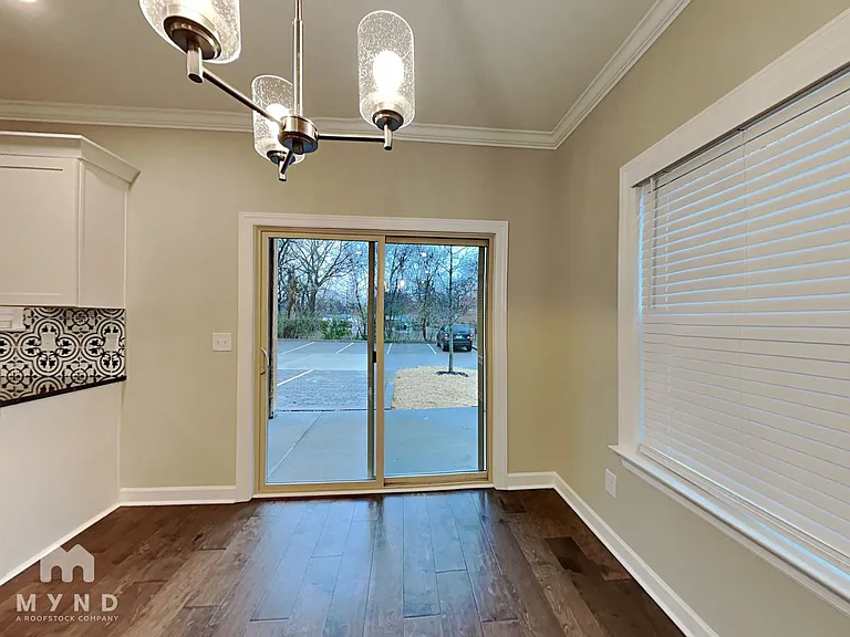 507 E Castle St — Photo 5