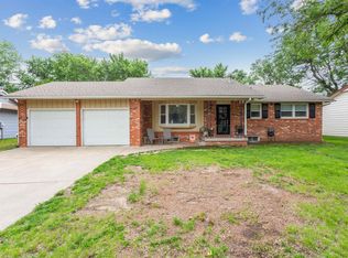 1332 N Denmark Ave, Wichita, KS 67212