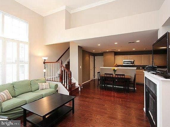 3rd image of 4906 A John Ticer Dr