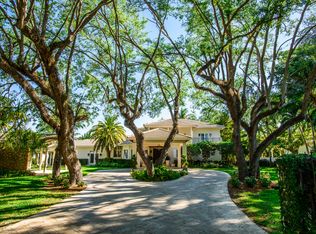 10975 SW 69th Ave, Pinecrest, FL 33156