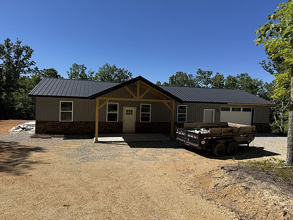 5th image of 93 Wyatt Ln