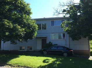 447 Clover Ridge Dr APT 5, Syracuse, NY 13206