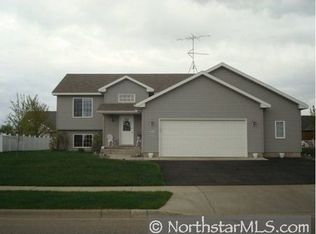 1155 Garden Brook Dr, Sauk Rapids, MN 56379