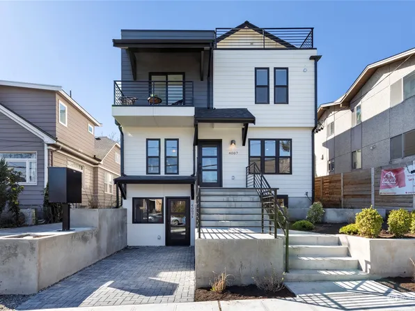 4007 Midvale Avenue N, Seattle, WA 98103