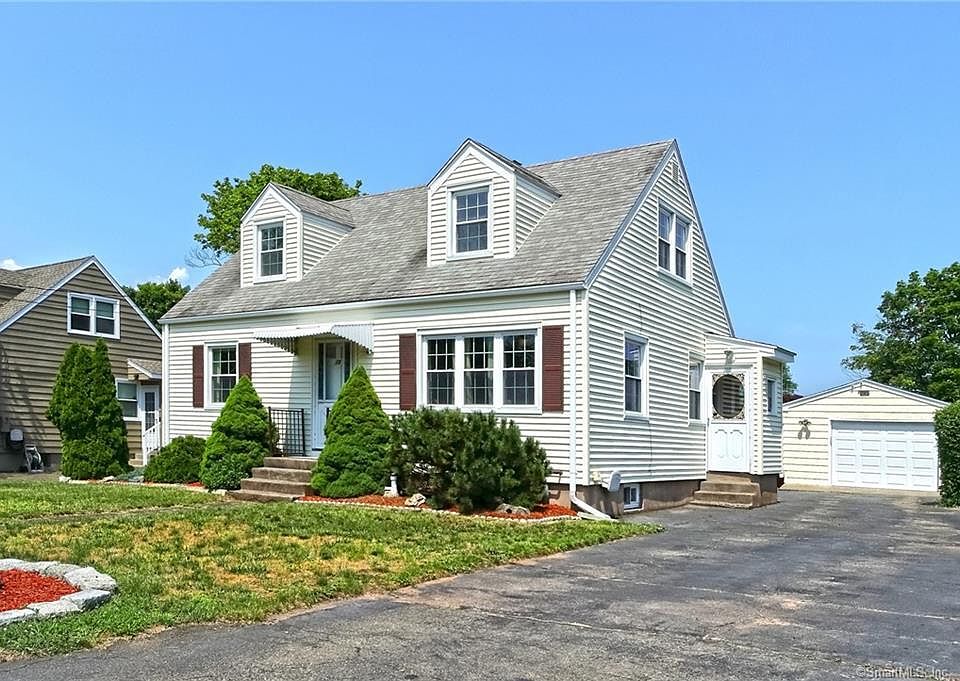 15 Stoddard Rd, East Haven, CT 06512 Zillow