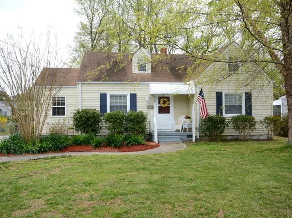 535 Fishermans Rd, Norfolk, VA 23503