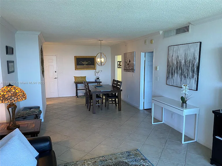 2501 S Ocean Dr #828 — Photo 24