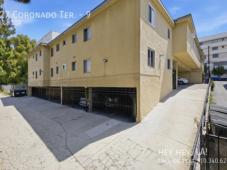 627 Coronado Ter #9 — Photo 12