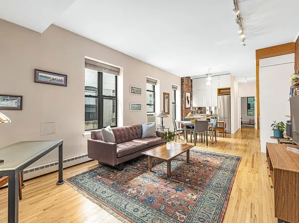 426 Sterling Pl APT 4D, Brooklyn, NY 11238