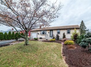 274 Old Farm Dr, Newington, CT 06111