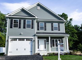 709 Oar Ln, Deale, MD 20751