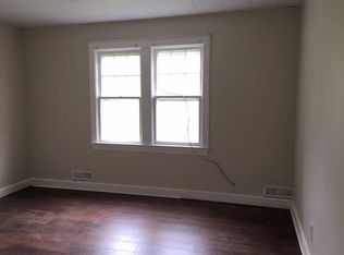 913 Maple Ave #1, Rockville, MD 20851