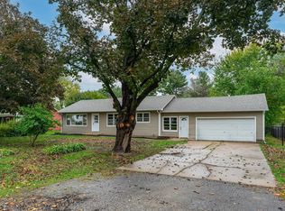 405 N Pecatonica St, Winnebago, IL 61088