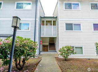 15210 Macadam Rd S #E-204, Tukwila, WA 98188