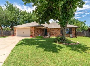 13516 Pecan Pl, Edmond, OK 73013