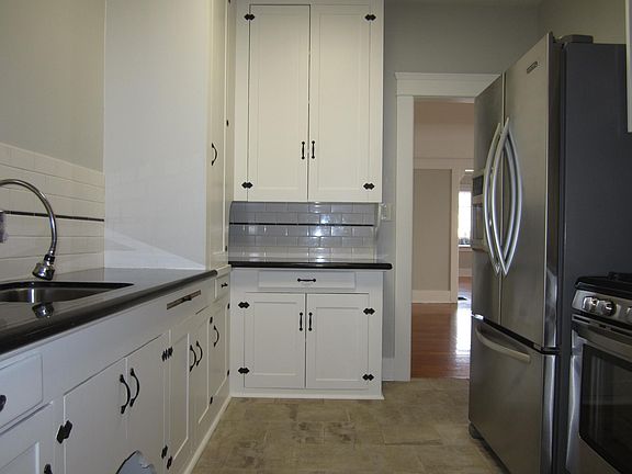 4th image of 3617 Park Blvd