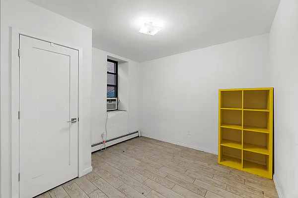 Rented by Living New York | media 35