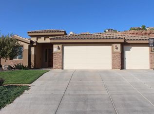 75 N Arroyo Dr, St George, UT 84790