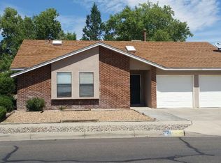 5409 Kachina St NW, Albuquerque, NM 87120